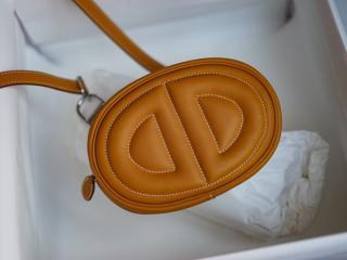【カジュアル★】HERMES ショルダーバッグ バナナ インザループ Banane05】 Hermes エルメス バッグ スーパーコピー 20SS Banane