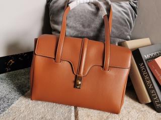 【195543CR4-1】 CELINE N級 セリーヌ バッグ スーパーコピー SOFT ミディアム 16 ソフトバッグ / スムースカーフスキン レディース ハンドバッグ 3色可選択