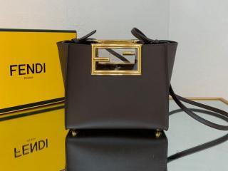 【way203】 FENDI フェンディ バッグ コピー 21新作 ウェイ スモール レディース ショルダーバッグ 4色可選択 ブラウン