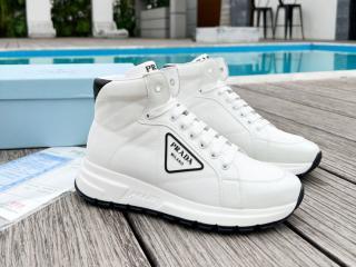 【今週お値下げ】美品！PRADAフラットシューズ♡ 現地価格セール PRADA(プラダ) 靴・シューズ(レディース) - 海外