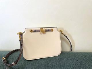 【Touch-1】 FENDI フェンディ バッグ コピー 22新作 TOUCH タッチ ホワイトレザー レディース ショルダーバッグ