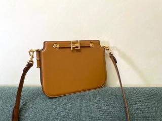 【Touch-3】 FENDI フェンディ バッグ コピー 22新作 TOUCH タッチ レザー レディース ショルダーバッグ
