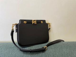 【Touch-5】 FENDI フェンディ バッグ コピー 22新作 TOUCH タッチ レザー レディース ショルダーバッグ