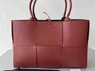 609175-4】 BOTTEGA VENETA N級 ボッテガ・ヴェネタ バッグ