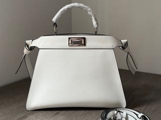 8BN327ANSDF0NJ3】 FENDI フェンディ バッグ スーパーコピー 23