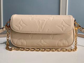 M82210】 LOUIS VUITTON ルイヴィトン モノグラム・アンプラント