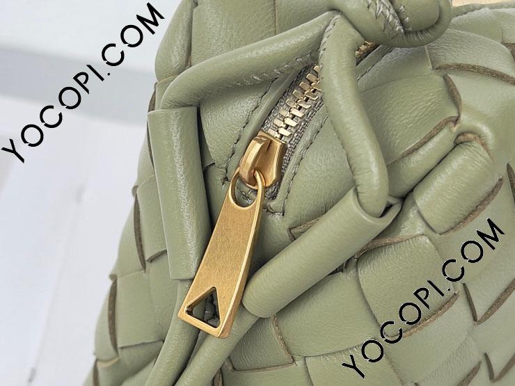 【BOTTEGA VENETA】スモール ループ カメラバッグ シルバー ラム BOTTEGA VENETA】ミニ ループ カメラバッグ (BOTTEGA VENETA