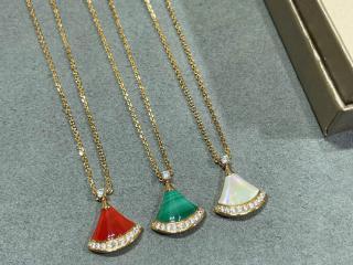ブルガリ ネックレス 偽物 Bvlgari 3色