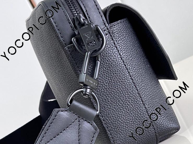 LOUIS VUITTON M22611 Fastline Messenger 