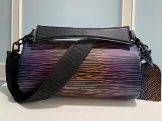 【M23093】 LOUIS VUITTON ルイヴィトン バッグ スーパーコピー 23新作 SOFT POLOCHON ソフト・ポロション メンズ ショルダーバッグ