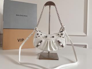 ﻿【695814-6】 BALENCIAGA バレンシアガ バッグ スーパーコピー 新作 Le Cagole Mini Bag チェーン付き アリーナラムスキン アンティーク調シルバー金具 ショルダーバッグ