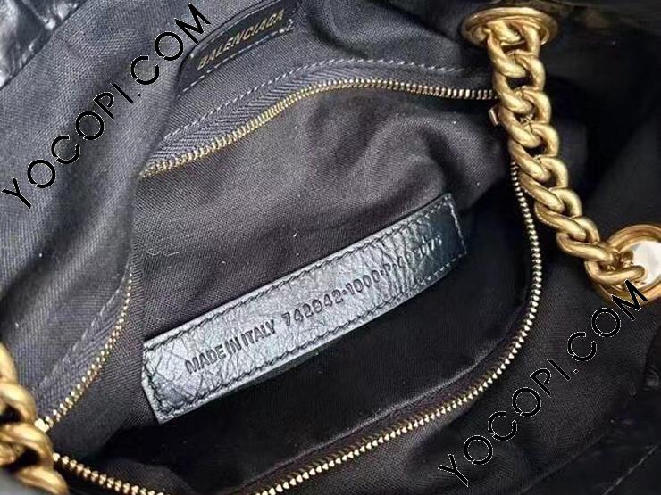 セール!!BALENCIAGA★742942 Balenciaga 742942 Crush Small Quilted Tote Bag Black