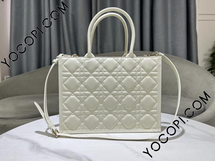 Dior ディオール マリアグラッツィア ハイネック ボックス