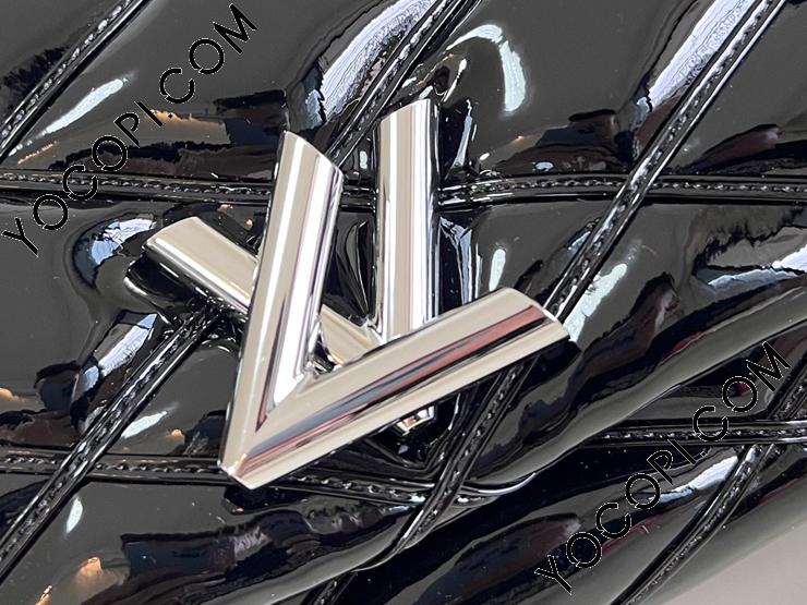 Louis Vuitton キーホルダー シルバー/ブラック 楽天市場】LOUIS VUITTON ルイヴィトンシルバーロゴ刻印