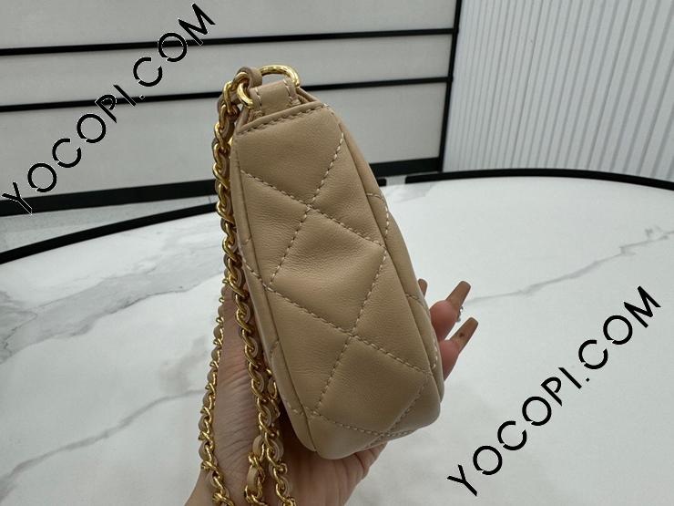 【エレガント】◆CHANEL◆ チェーン クラッチ バッグ 上品エレガント♡】 CHANEL チェーン クラッチ バッグ (CHANEL