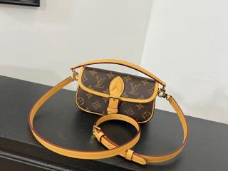 M13070】 LOUIS VUITTON ルイヴィトン モノグラム・デニム