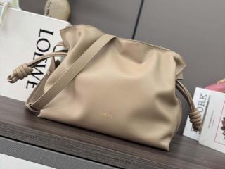 【FlamencoA411-2】 LOEWE ロエベ バッグ スーパーコピー 新作 Flamenco フラメンコクラッチ （ナパカーフ） レディース ショルダーバッグ ゴールド金具