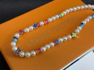  「LOUIS VUITTON」 ルイ・ヴィトン 偽物  アクセサリー ネックレス