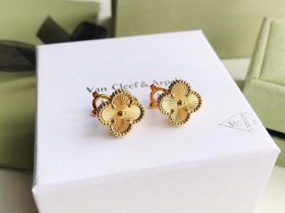 Van Cleef & Arpels ヴァン クリーフアンドアーペル アクセサリー 偽物 ピアス ゴール