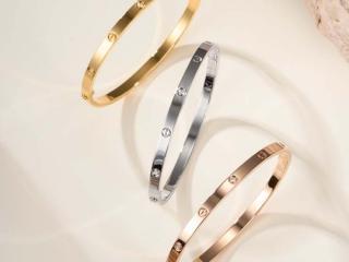 Cartier 偽物 カルティエ LOVE（ラブ） アクセサリー スーパーコピー 6ダイヤモンド ブレスレット 3色可選択