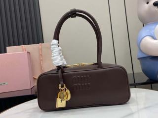 【5BB173-1】 MIUMIU ミュウミュウ バッグ スーパーコピー 25SS新作 ボー レザー バッグ レディース ハンドバッグ