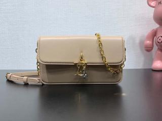 フォルムが可愛い♪ Louis Vuitton ブルーム バッグ M14581】 LOUIS VUITTON ルイヴィトン バッグ スーパーコピー 25