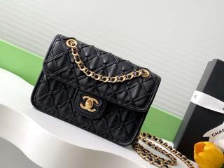 【AS4797-1】 CHANEL シャネル バッグ スーパーコピー 25年春夏 ミニ フラップ バッグ メタリック ブレード カーフスキン ショルダーバッグ 3色可選択