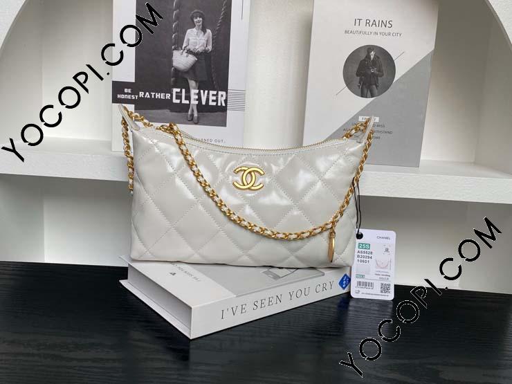 【さりげなく輝くスターのモチーフ】CHANEL ホーボーバッグ ホーボーバッグ CHANEL(シャネル) バッグ・カバン(レディース