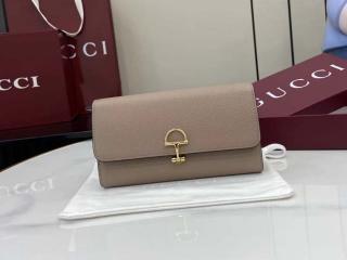 【828147-6】 GUCCI グッチ 長財布 スーパーコピー 25新作 〔グッチ ソフトビット〕コンチネンタルウォレット レディース 二つ折り財布