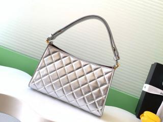 【AS6045-2】 CHANEL シャネル バッグ スーパーコピー 25/26年 クルーズ コレクション ラムスキン ハンドバッグ