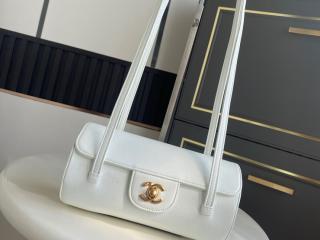 【AS6143-4】 CHANEL シャネル バッグ スーパーコピー 26年春夏 プレコレクション スモール ボーリング バッグ シャイニー グレインド カーフスキン ショルダーバッグ
